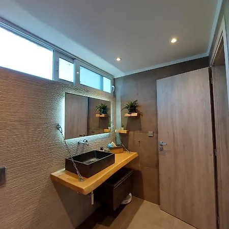 New Minimal Apartment,10' From Athens Airport Spata  Exterior photo