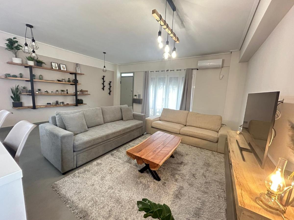 New Minimal Apartment,10' From Athens Airport