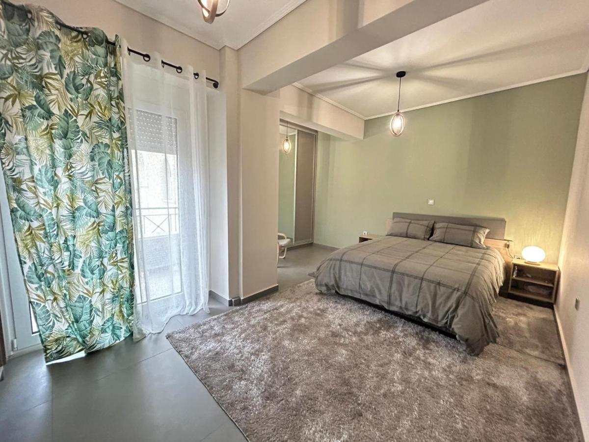New Minimal Apartment,10' From Athens Airport Apartment *